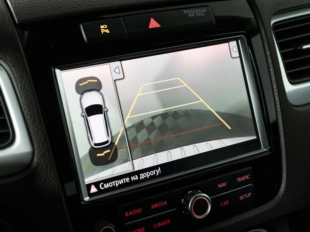 Б/У Фольксваген Туарег 2014 года. Фото: #15