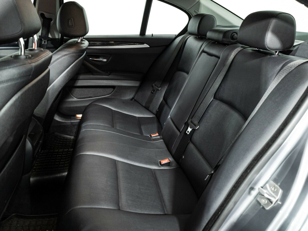 Б/У БМВ 5 серии 2014 года. Фото: #9