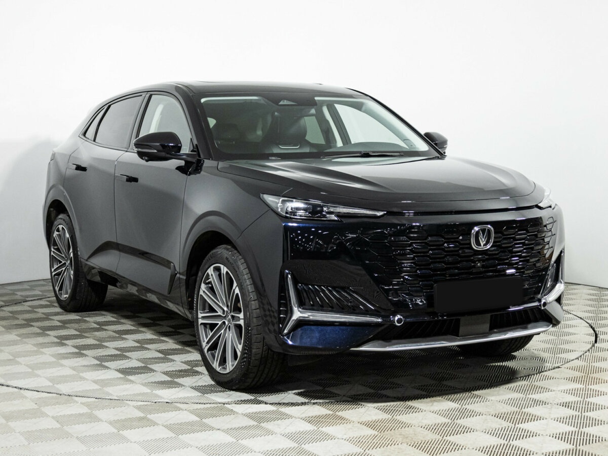 Б/У Чанган УНИ-К 2022 года. Фото: #2