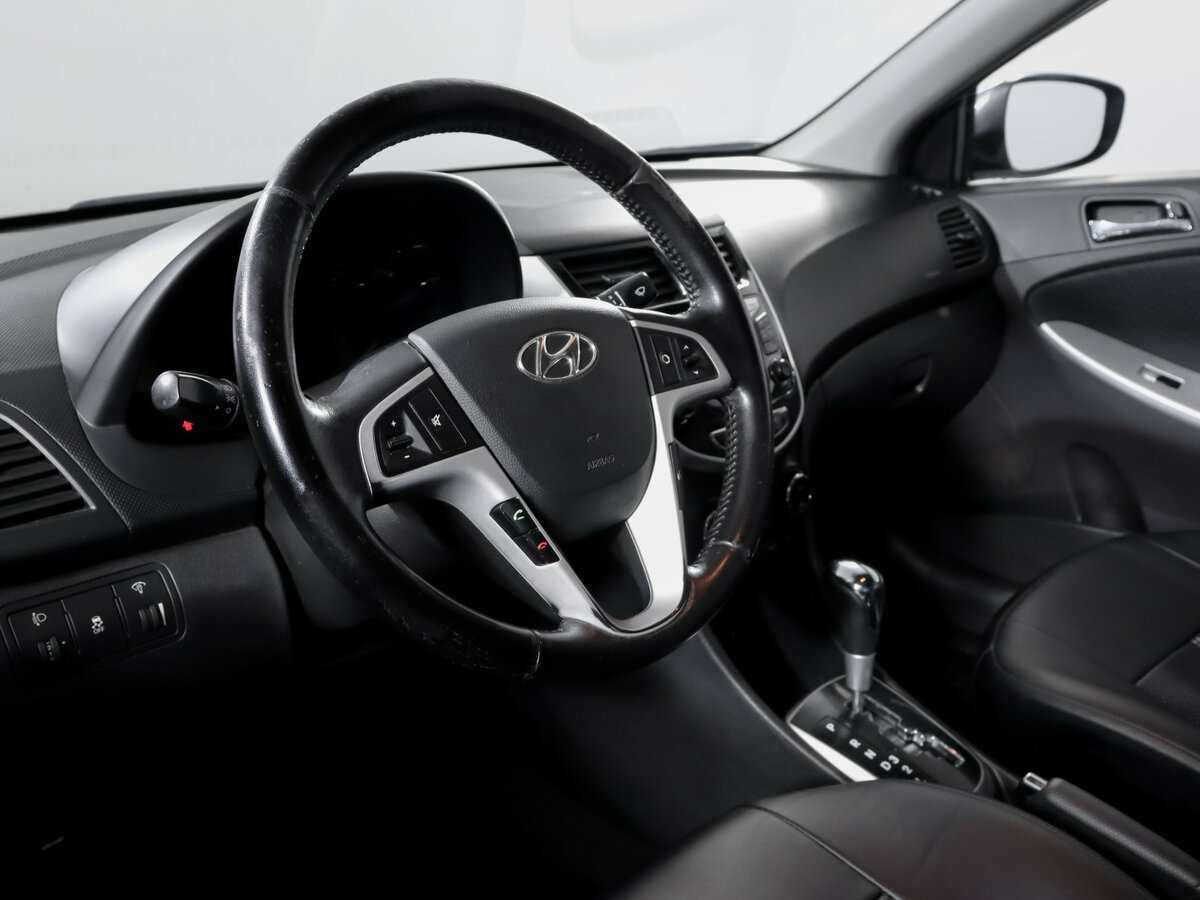 Б/У Хендай Солярис 2012 года. Фото: #10