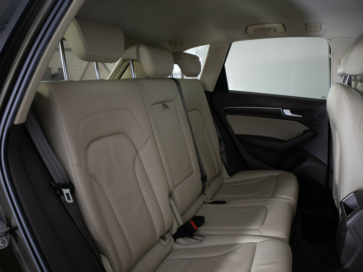 Б/У Ауди К5 2012 года. Фото: #15