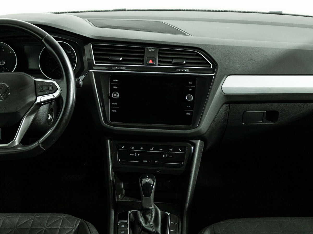 Б/У Фольксваген Тигуан 2021 года. Фото: #13