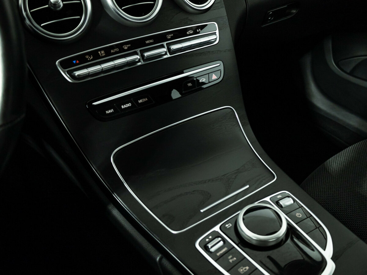 Б/У Мерседес-Бенц Ц-Класс 2019 года. Фото: #15