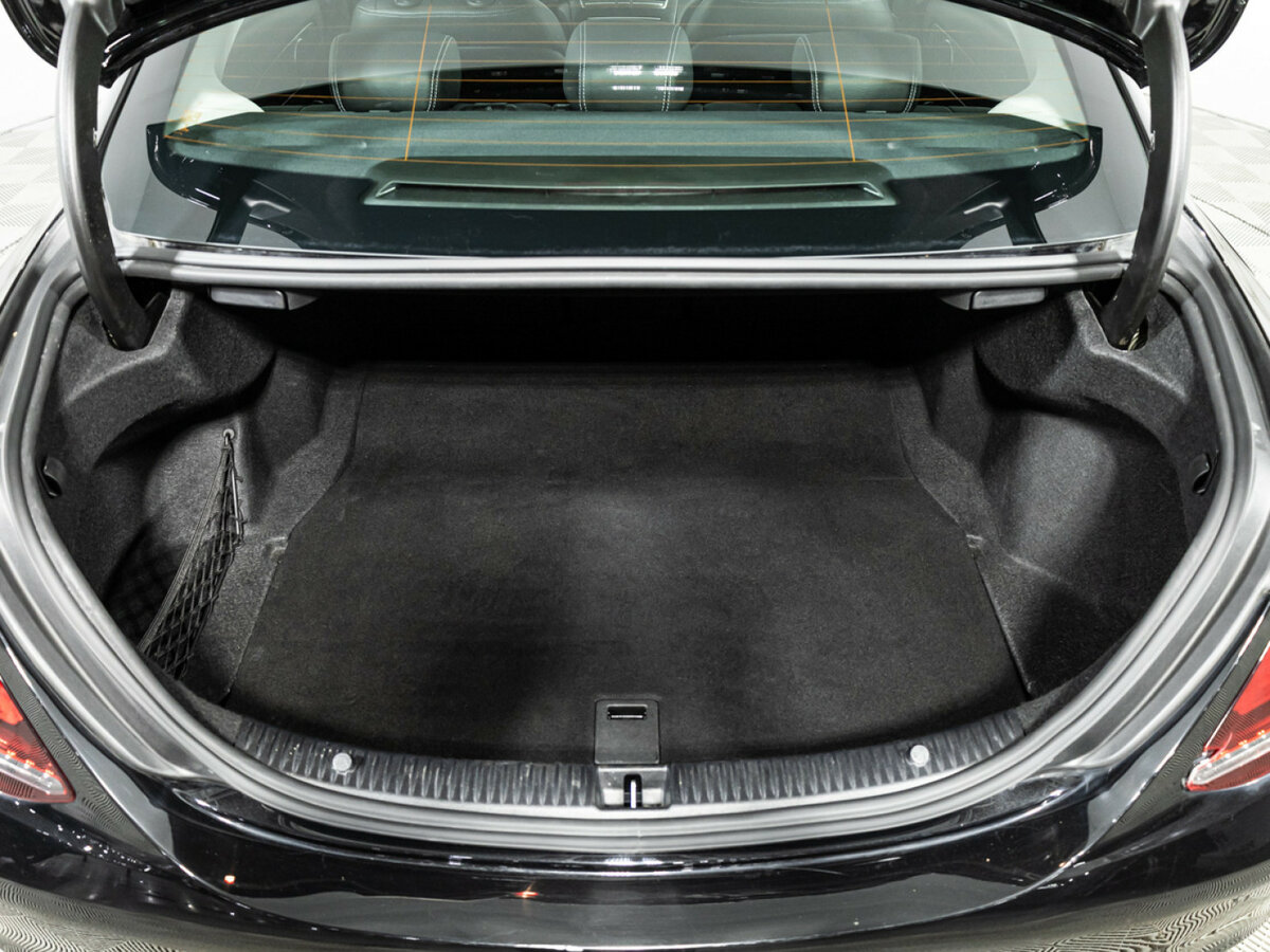 Б/У Мерседес-Бенц Ц-Класс 2019 года. Фото: #21