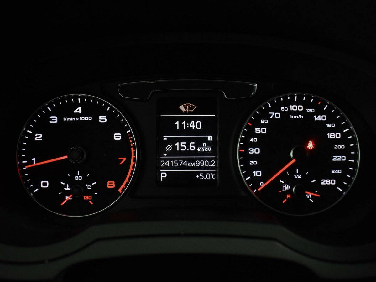 Б/У Ауди К3 2015 года. Фото: #17