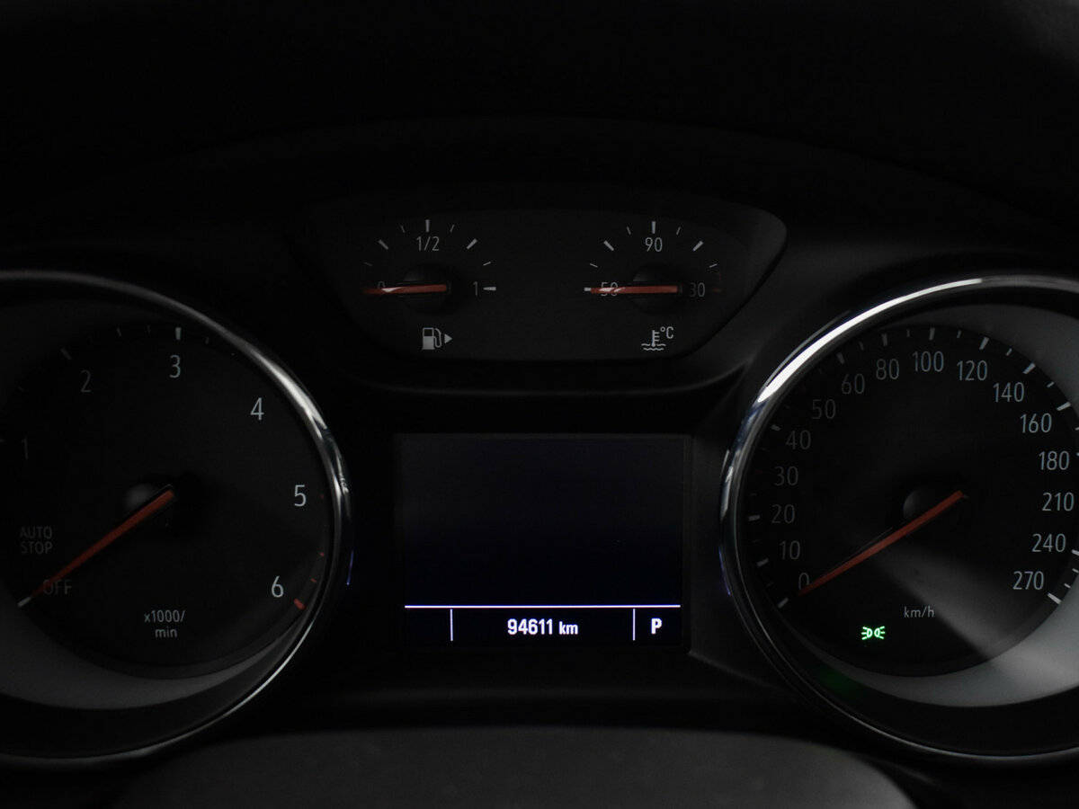 Б/У Опель Инсигния 2020 года. Фото: #17