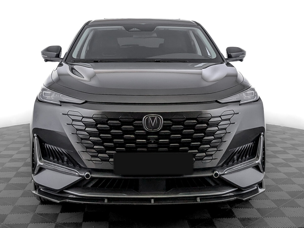 Б/У Чанган УНИ-К 2023 года. Фото: #1