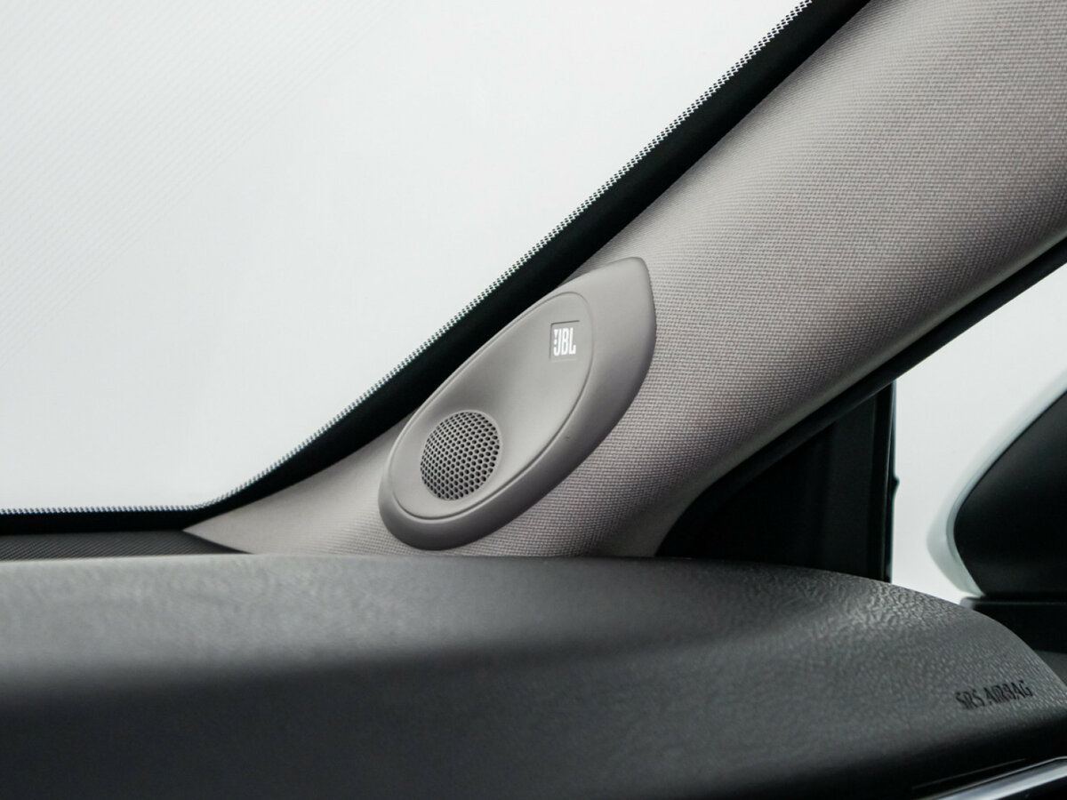 Б/У Тойота Камри 2019 года. Фото: #18