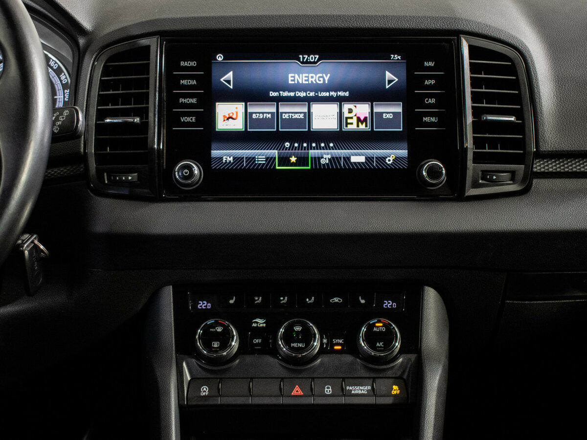 Б/У Шкода Карок 2021 года. Фото: #10