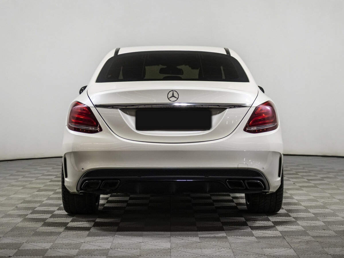 Б/У Мерседес-Бенц Ц-Класс 2017 года. Фото: #4