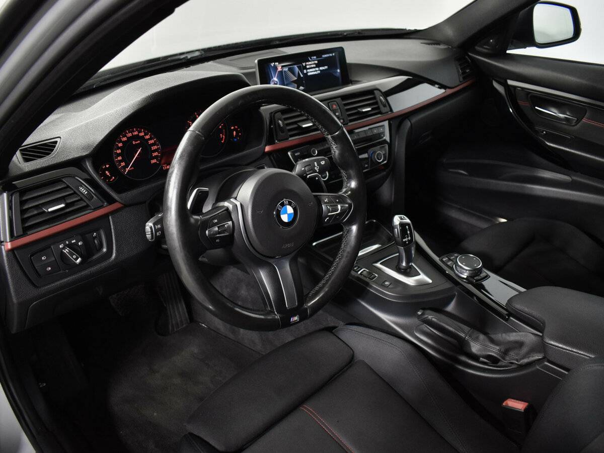 Б/У БМВ 3 серии 2012 года. Фото: #8