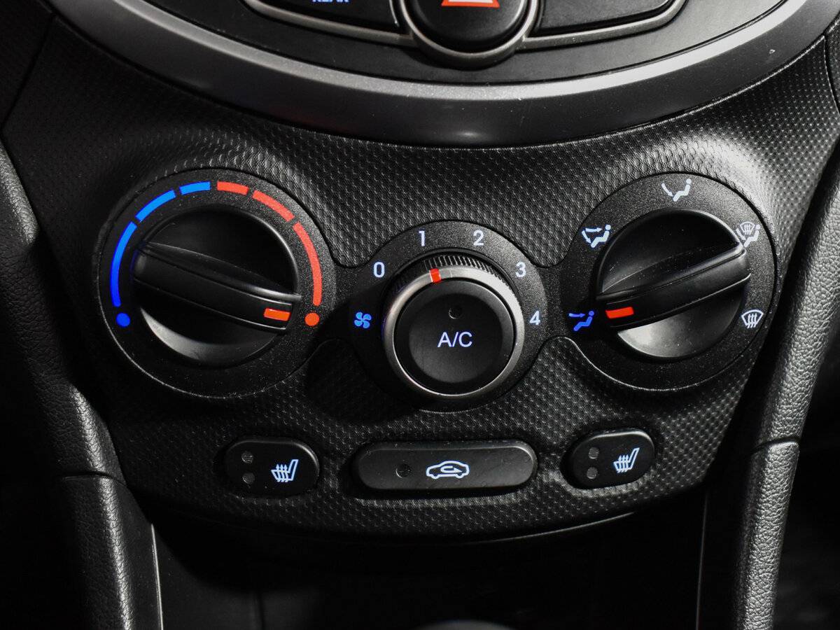 Б/У Хендай Солярис 2015 года. Фото: #15