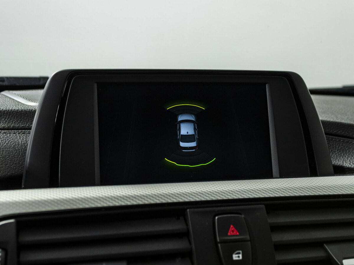 Б/У БМВ 3 серии 2018 года. Фото: #12