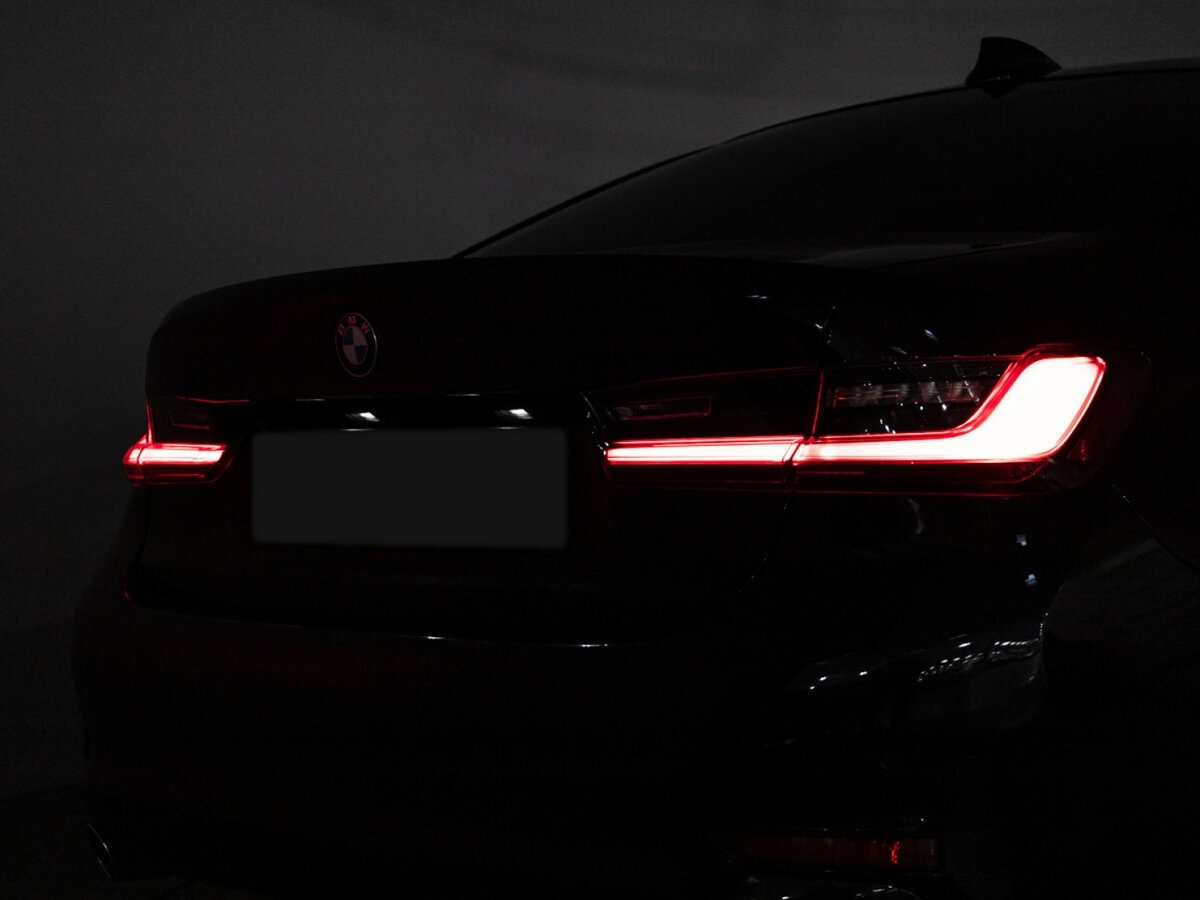 Б/У БМВ 3 серии 2019 года. Фото: #24