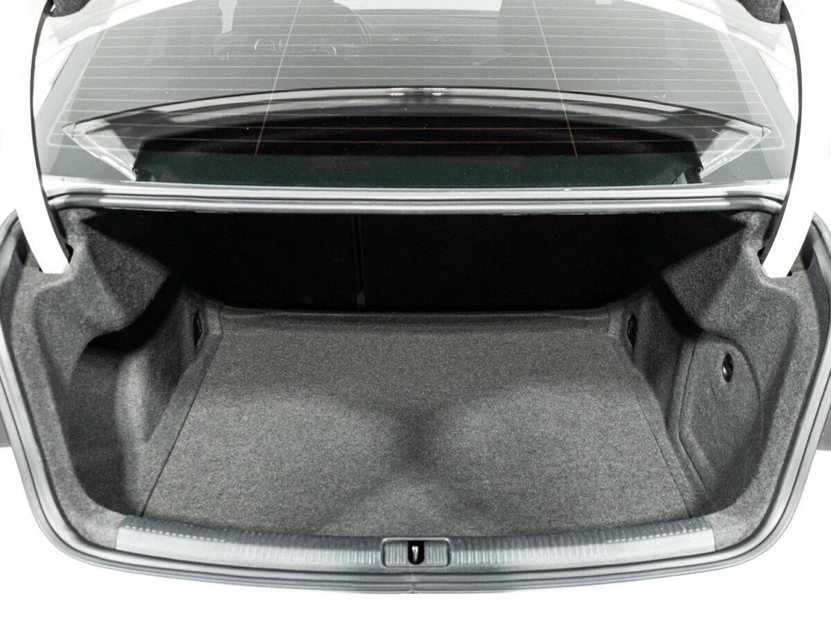 Б/У Ауди А3 2018 года. Фото: #17