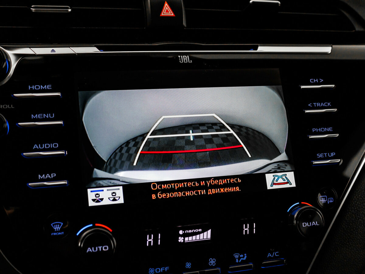 Б/У Тойота Камри 2019 года. Фото: #13