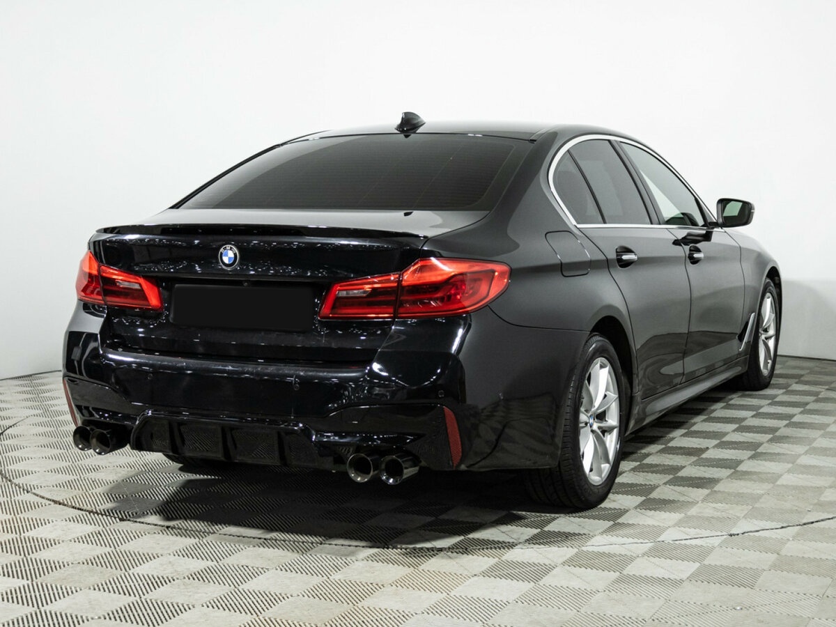 Б/У БМВ 5 серии 2017 года. Фото: #4