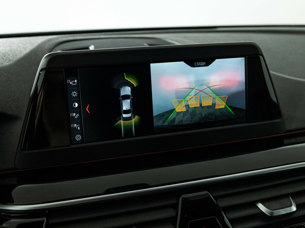 Б/У БМВ 5 серии 2017 года. Фото: #14